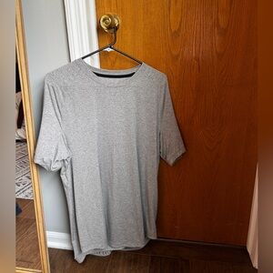 Mens Lululemon Licence to Train Short Sleeve Gray